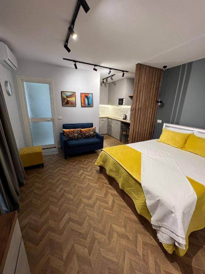 Florent'S Superb Studio, Free Parking & Garden!! Tiranë Eksteriør bilde